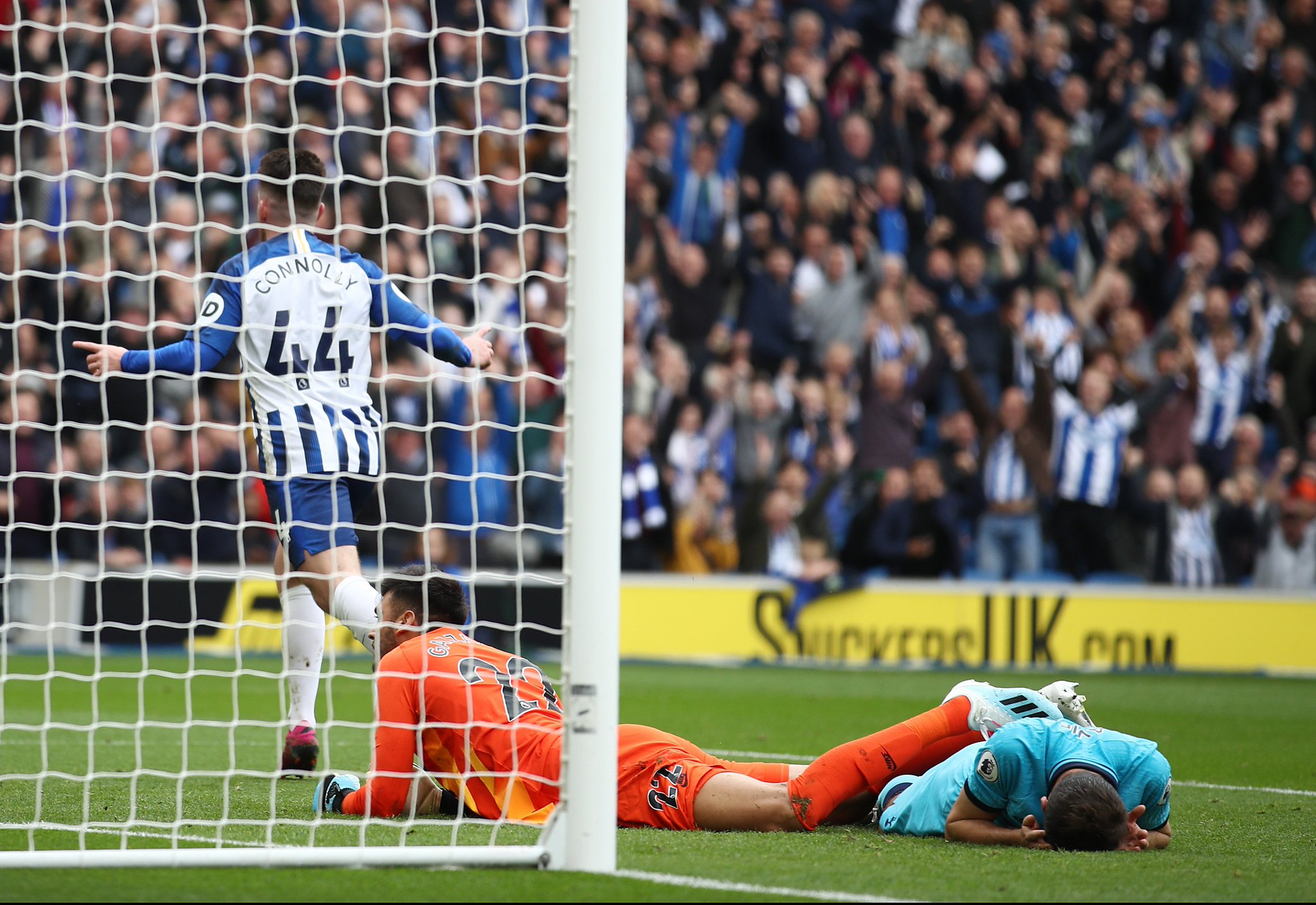 他以出色的 他以出色的